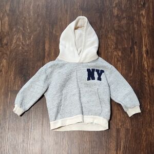 Zara Kids Cozy Gray and Cream Kids NY Hoodie. Size 2T-3T